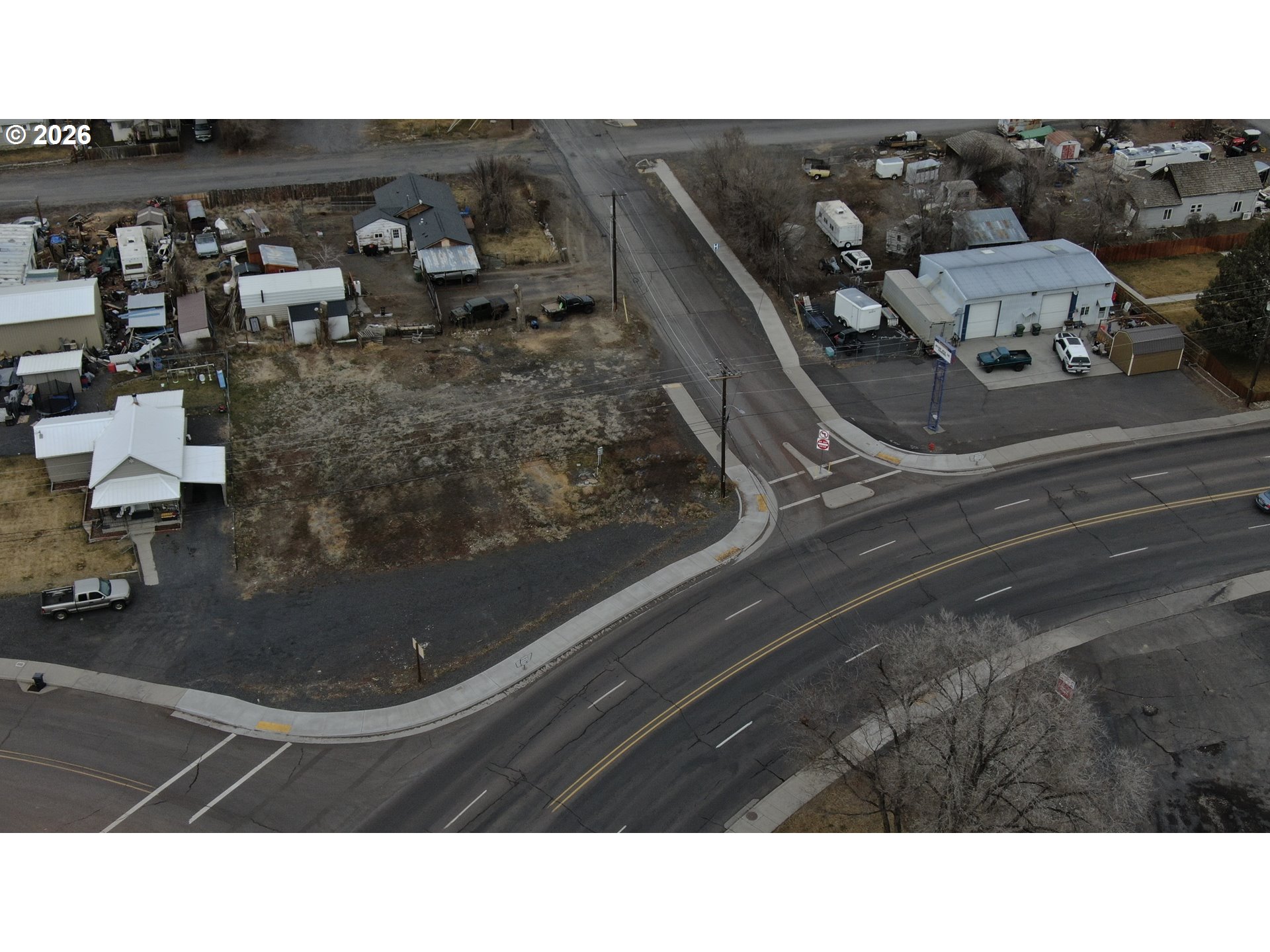 Land in Burns 4