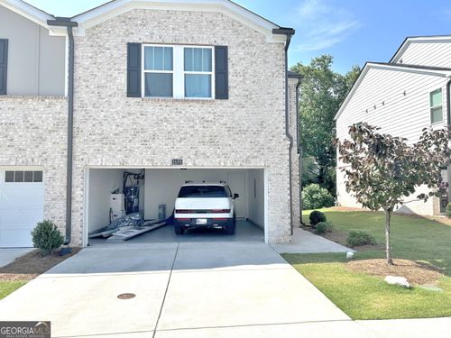 1695 Villageside Ct, Lawrenceville, GA, 30043-4419 | Card Image
