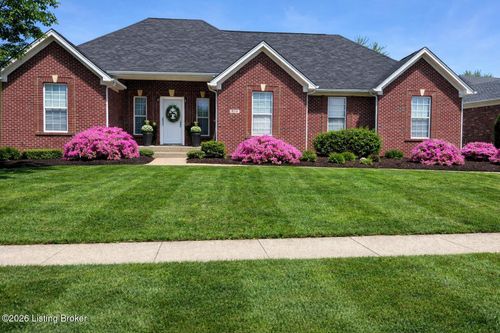 8110 Kellerman Rd, Louisville, KY, 40219-5519 | Card Image