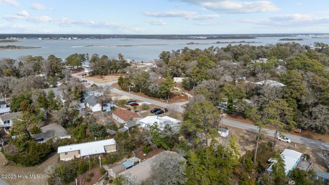 311 Old Ferry Rd, House other with 3 bedrooms, 2 bathrooms and null parking in Emerald Isle NC | Image 39