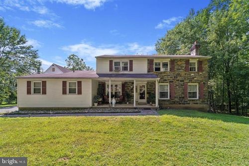 630 Mount Alverno Rd, MEDIA, PA, 19063-5412 | Card Image