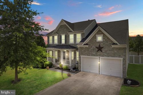 110 Inspiration Dr, KEARNEYSVILLE, WV, 25430-2874 | Card Image