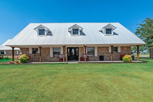 10594 Sam Reynolds Rd, Justin, TX, 76247-7858 | Card Image