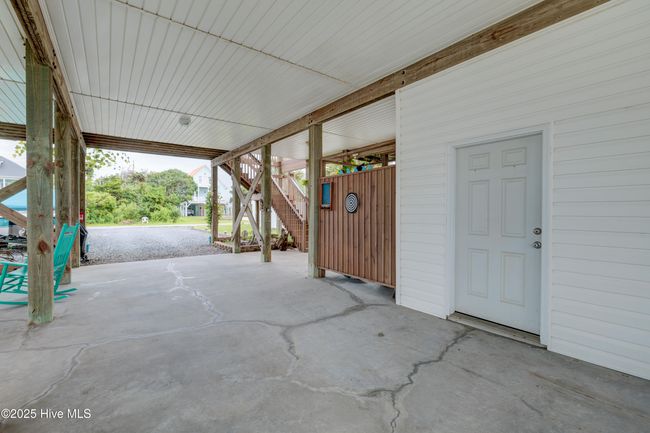 108 W Dolphin Dr, House other with 3 bedrooms, 2 bathrooms and null parking in Oak Island NC | Image 9