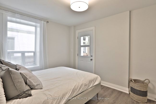 106 - 699 Eglinton Ave W, Home with 2 bedrooms, 1 bathrooms and 1 parking in Toronto ON | Image 16