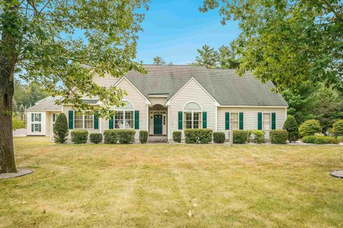 184 Windsor Dr, Auburn, NH, 03032-3842 | Card Image