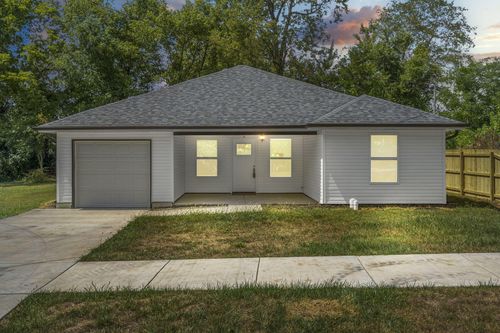 341 N Golden Ave, Springfield, MO, 65802-4642 | Card Image