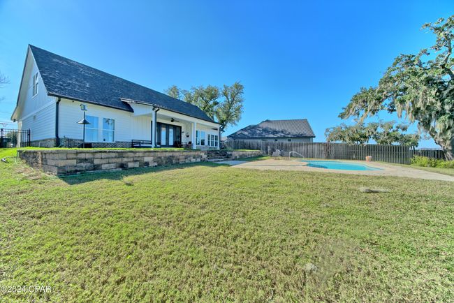 700 E 2 Nd St, House other with 4 bedrooms, 4 bathrooms and null parking in Lynn Haven FL | Image 77