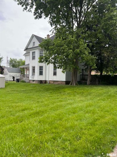 4307 8 Th Avenue, Home with 0 bedrooms, 0 bathrooms and 4 parking in Rock Island IL | Image 1