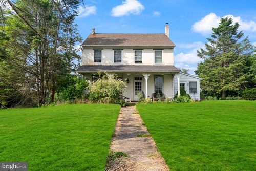 1112 W Bridge St, SPRING CITY, PA, 19475-2606 | Card Image