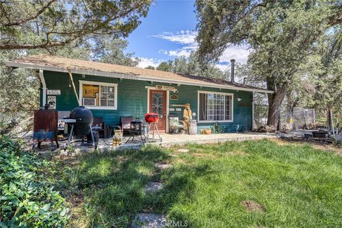 9303 Stagecoach Ln, Lower Lake, CA, 95457-9847 | Card Image