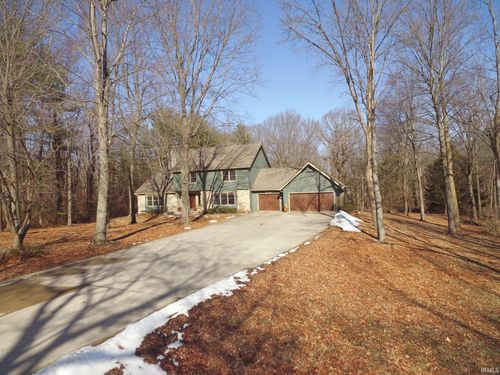 4120 Black Forest Ln, West Lafayette, IN, 47906-5245 | Card Image