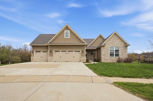 1204 Ashford Court, Mahomet, IL, 61853 | Card Image