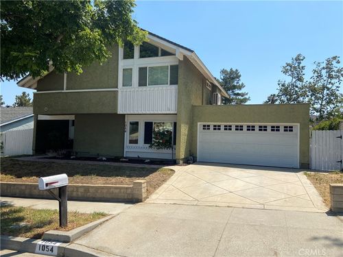 1054 Currier Ave, Simi Valley, CA, 93065-5102 | Card Image