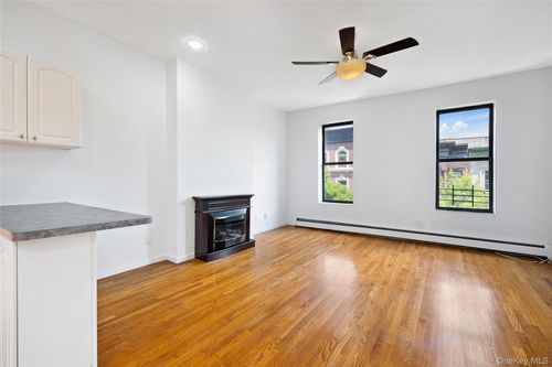 apt-3-118 W 136th St, New York, NY, 10030-2696 | Card Image