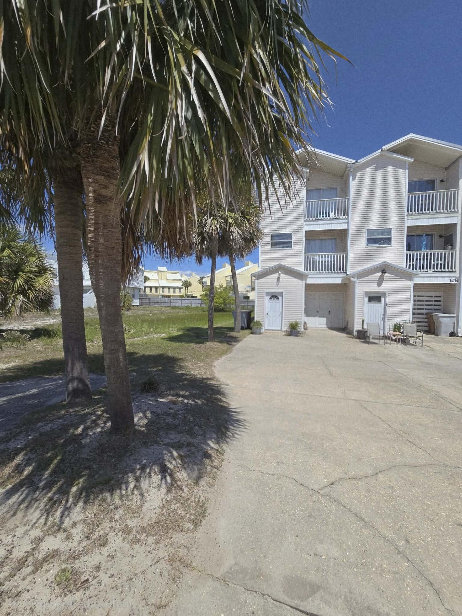 Residential in Navarre