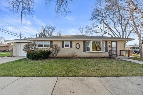 3716 Marquette Street, RACINE, WI, 53402 | Card Image