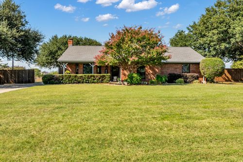 3127 Darby Ln, Denton, TX, 76207-1307 | Card Image