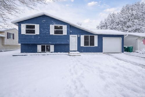 1529 Hampton Ct, Mishawaka, IN, 46544-6119 | Card Image