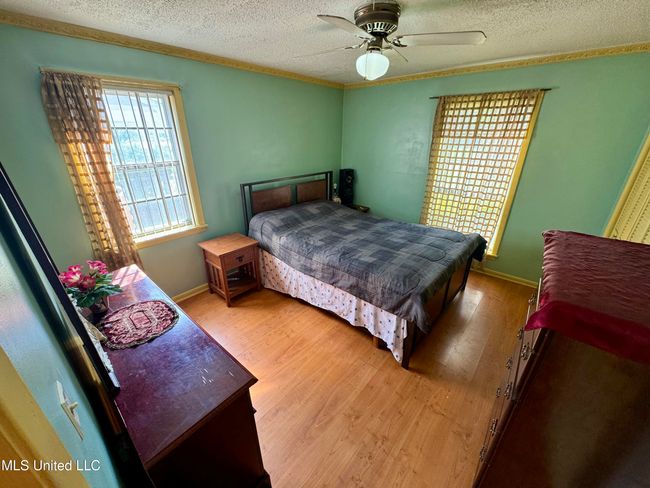 tempImagehSGdZ3 | Image 13