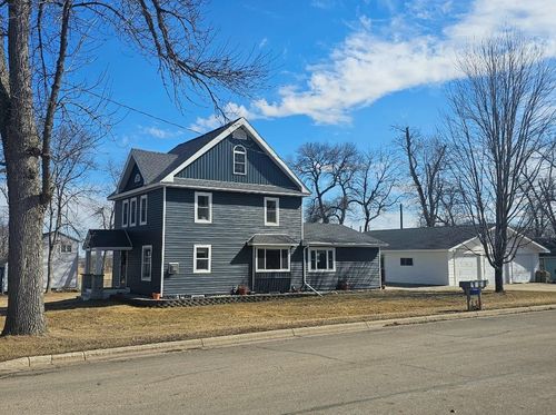 178 Lion Ave, Hancock, MN, 56244-9748 | Card Image