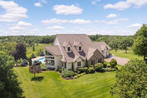 9721 Frontier Ln, Lakeville, MN, 55044-7277 | Card Image