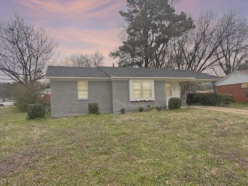 366 Granville Ave, Memphis, TN, 38109-4455 | Card Image