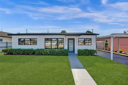 4631 E 8th Ct, Hialeah, FL, 33013-2003 | Card Image