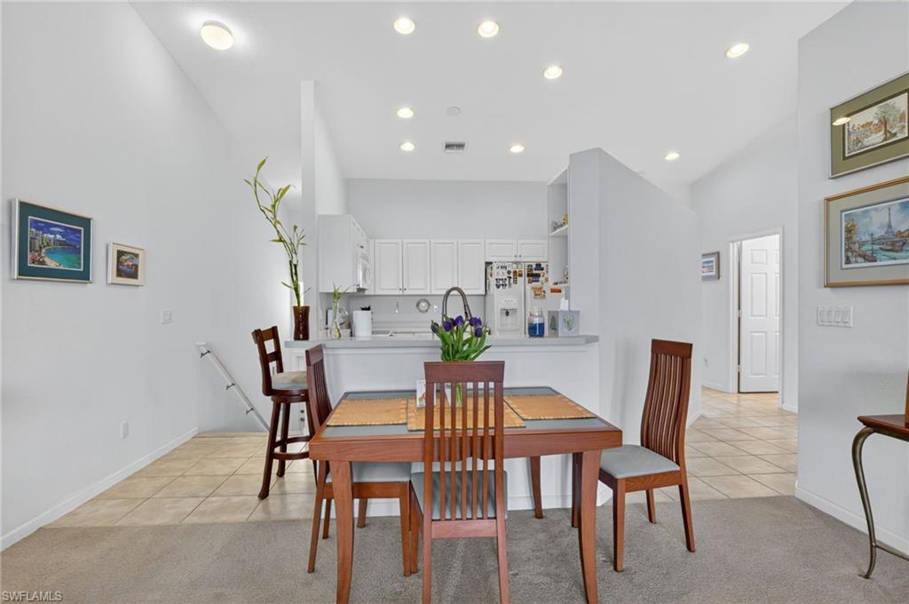 Residential in NAPLES 4