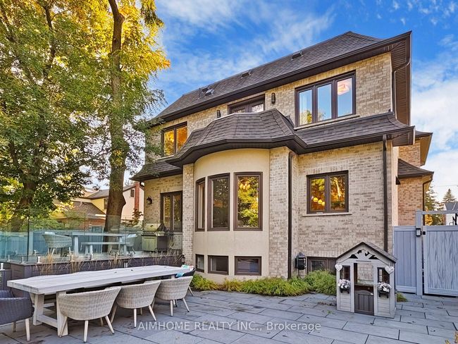 105 Ashbourne Dr, House other with 5 bedrooms, 5 bathrooms and 4 parking in Etobicoke ON | Image 49