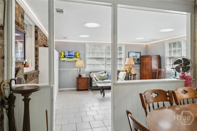 1616 Skidaway Rd, House other with 5 bedrooms, 3 bathrooms and null parking in Savannah GA | Image 23