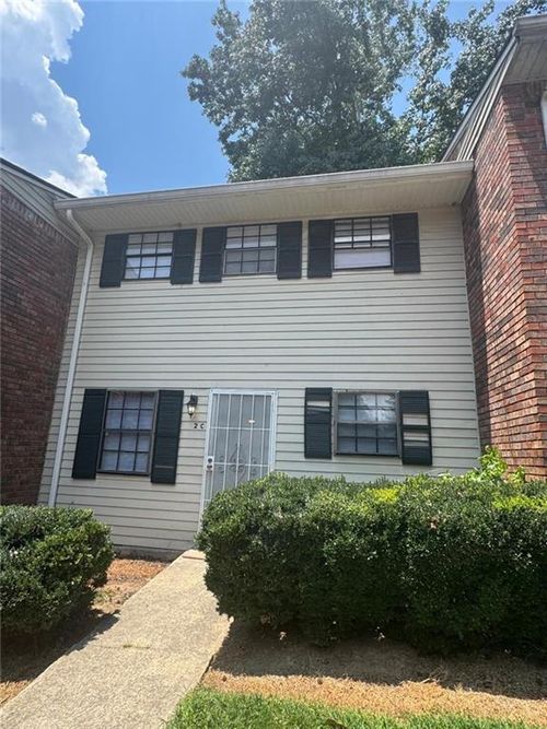 6354 Shannon Pkwy, Union City, GA, 30291-2492 | Card Image