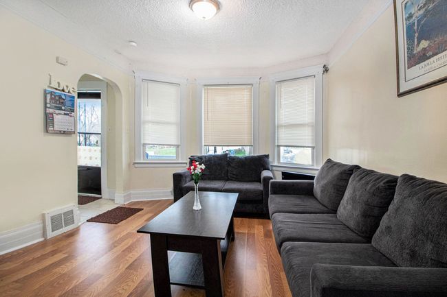 21659 Conners Ave, House other with 4 bedrooms, 2 bathrooms and null parking in Warren MI | Image 4