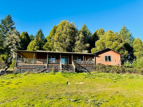 2522 Sunset Ridge Rd, Blocksburg, CA, 95514 | Card Image