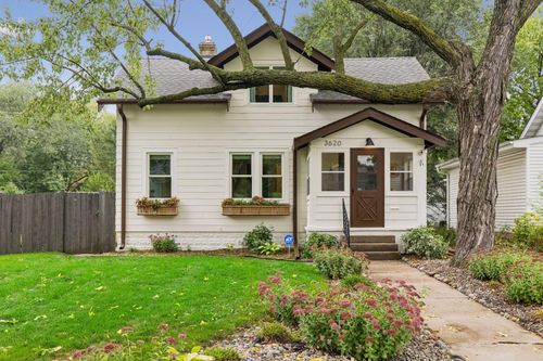 3620 Rhode Island Ave S, Saint Louis Park, MN, 55426-4031 | Card Image