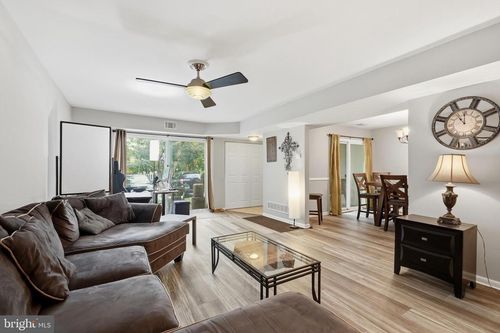 120-120 Summit House, WEST CHESTER, PA, 19382-6518 | Card Image
