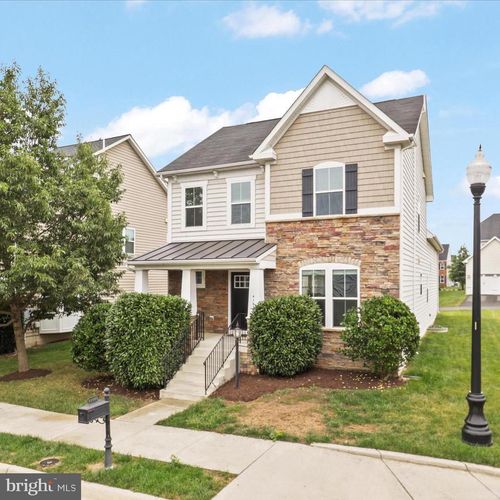 41639 Adamson Dr, ALDIE, VA, 20105-5563 | Card Image