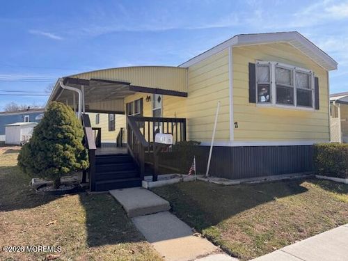 71 Shorehaven Park, Hazlet, NJ, 07730 | Card Image