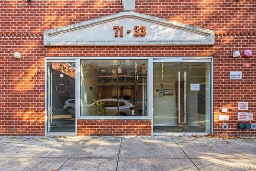 b-71 162nd St, Fresh Meadows, NY, 11365-4238 | Card Image