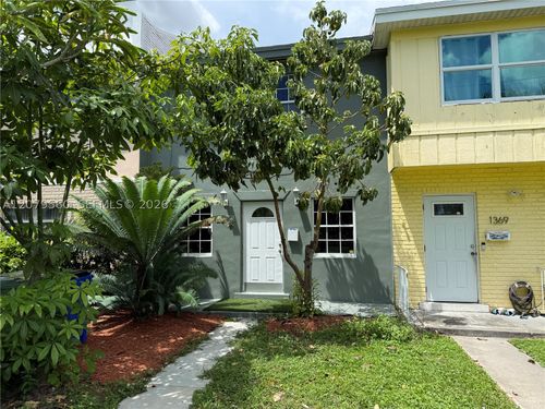 1367-1367 Nw 66th Ave, Margate, FL, 33063-3411 | Card Image