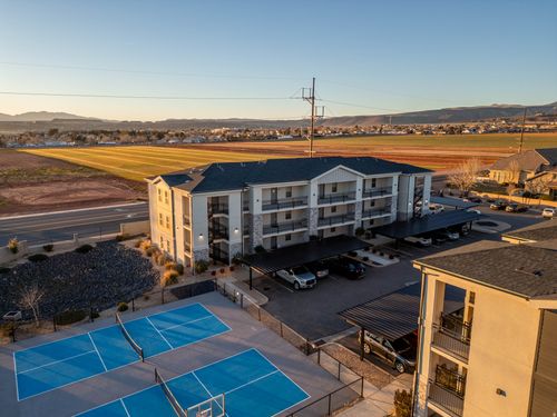 a203-1167 E Telegraph St, Washington, UT, 84780-3656 | Card Image