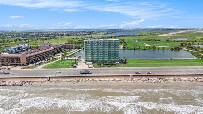 UNIT-904 - 9420 Seawall Blvd, Condo with 3 bedrooms, 2 bathrooms and 2 parking in Galveston TX | Image 21