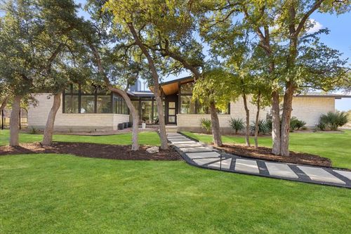 850 Bunker Ranch Blvd, Dripping Springs, TX, 78620-2274 | Card Image