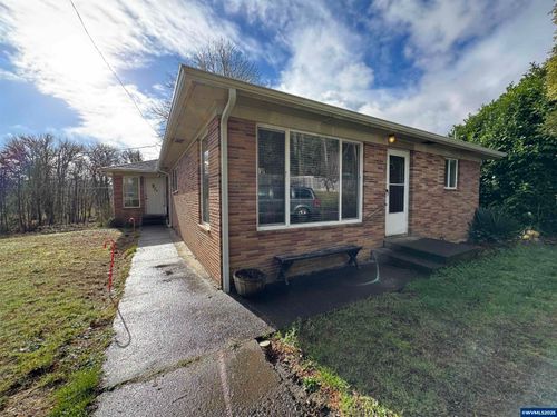 262 W Main St, Alsea, OR, 97324 | Card Image