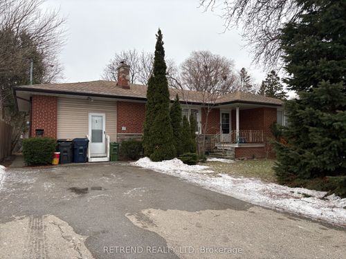main-5 Fleetwell Crt, North York, ON, M2R1L2 | Card Image