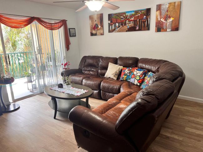 APT-1236 - 733 Riverside Dr, Condo with 1 bedrooms, 1 bathrooms and null parking in Coral Springs FL | Image 14