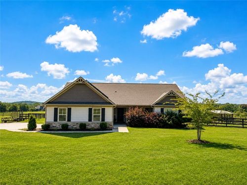 4404 Smokey Rd, Newnan, GA, 30263-4939 | Card Image