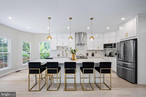 11497 Yeats Dr, CATLETT, VA, 20119-2568 | Card Image