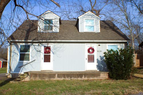 2634-2632-2634 Se Adams St, Topeka, KS, 66605-1233 | Card Image