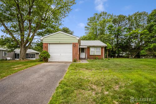 6 Lincoln Ct, Whiting, NJ, 08759-1505 | Card Image